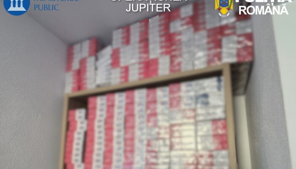 VIDEO. Operațiunea Jupiter în Bihor: peste 160.000 de țigarete de contrabandă și zeci de mii de euro, descoperite la percheziții