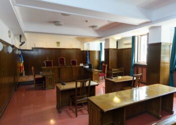 Un comentariu de instigare la violență împotriva magistraților, scris pe Facebook, i-a adus dosar penal unui bărbat