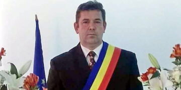 Primar condamnat definitiv pentru că a falsificat semnătura unui consilier local pe recepția unui parc. Curtea de Apel Cluj l-a lăsat în funcție