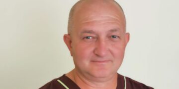 INTERVIU cu dr. Szasz Florin: „Nașterea nu este doar un act medical, este un moment care rămâne în memoria unei familii pentru totdeauna” – despre miracolul nașterii, limitele medicinei și omul din spatele halatului alb