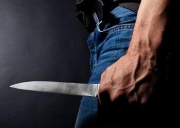 Crima, fotografia și înscenarea: cum a încercat un bărbat să pară victimă după ce și-a ucis soția cu 22 de lovituri de cuțit și ce pedeapsă a primit