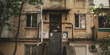 S-a mutat doar în acte. Un militar a luat bani de la Armată pentru un apartament în care nu a stat niciodată