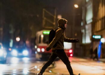 Student străin vânat pe străzile din Oradea. Curtea de Apel a decis soarta tânărului care a încercat să-l tâlhărească