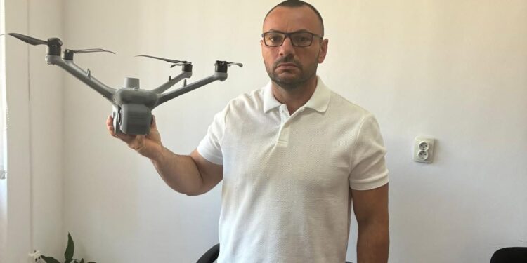 Un nou instrument pentru intervenții în Bihor: drona cu termoviziune a ajuns la Balc și va putea fi folosită la căutări, incendii și inundații