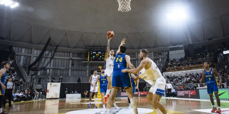 Ne testează Papanikolaou! Meci de gală la Oradea Arena: România – Grecia, în preminiariile pentru World Cup 2027