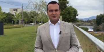 VIDEO: Primul mesaj al lui Cătălin Cherecheș după eliberare: cuvinte de recunoștință pentru avocatul Răzvan Doseanu: „Un om, înainte de a fi avocat.”