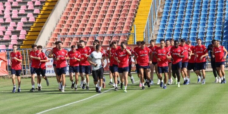 Lotul echipei FC Bihor numără 22 de jucători și a plecat spre Rogla