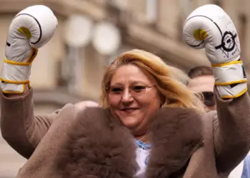 Europarlamentarul Diana Șoșoacă, trimisă în judecată în dosarul jurnaliștilor italieni de la RAI. Procurorii o acuză de lipsire de libertate în mod ilegal